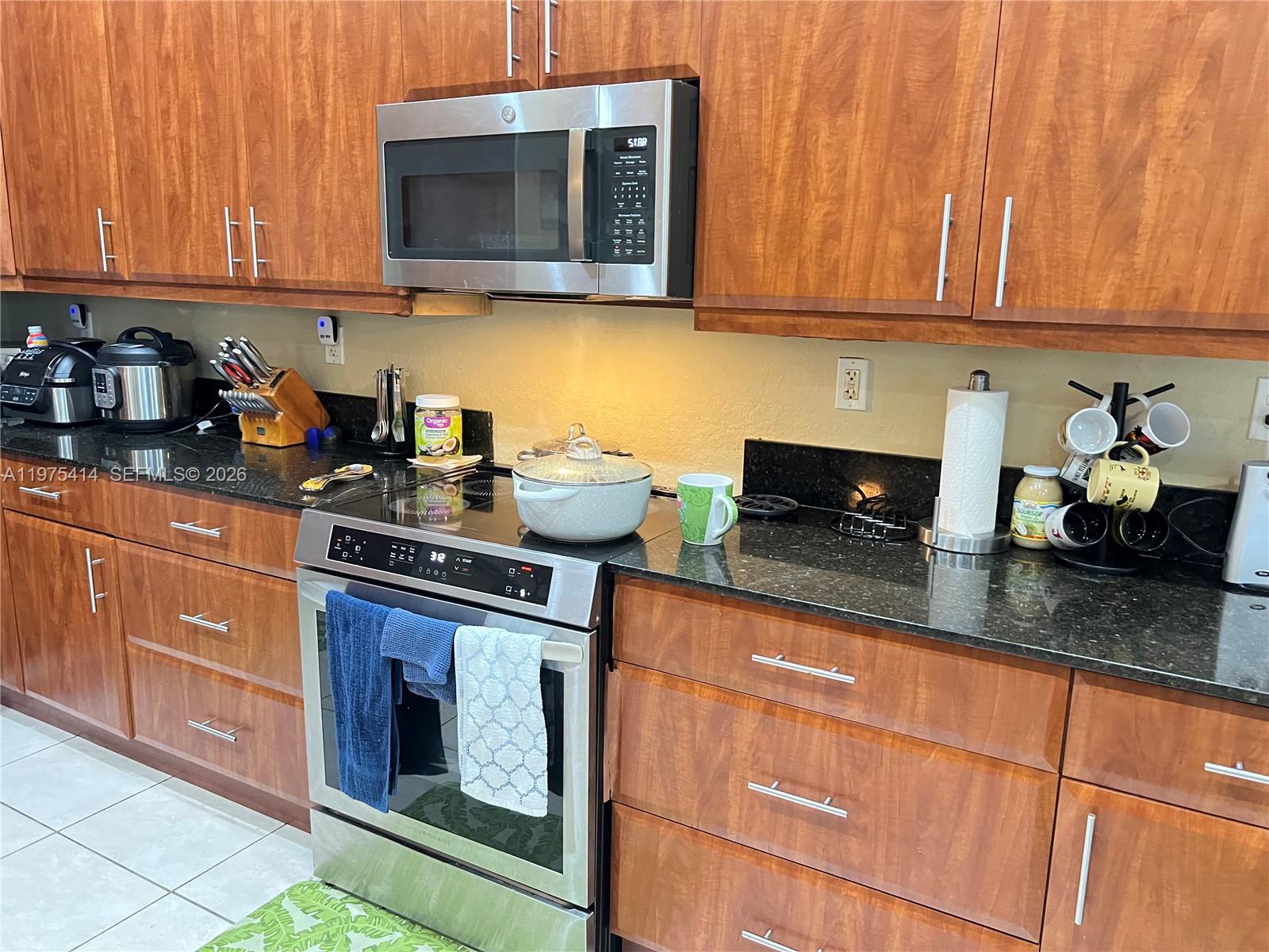 CEDAR WEST ESTATES - Residential