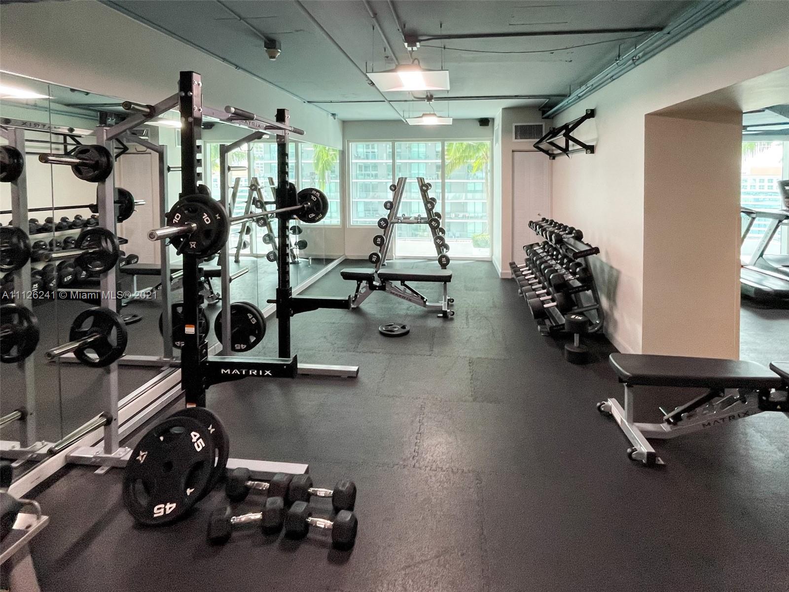 INFINITY AT BRICKELL - Residential