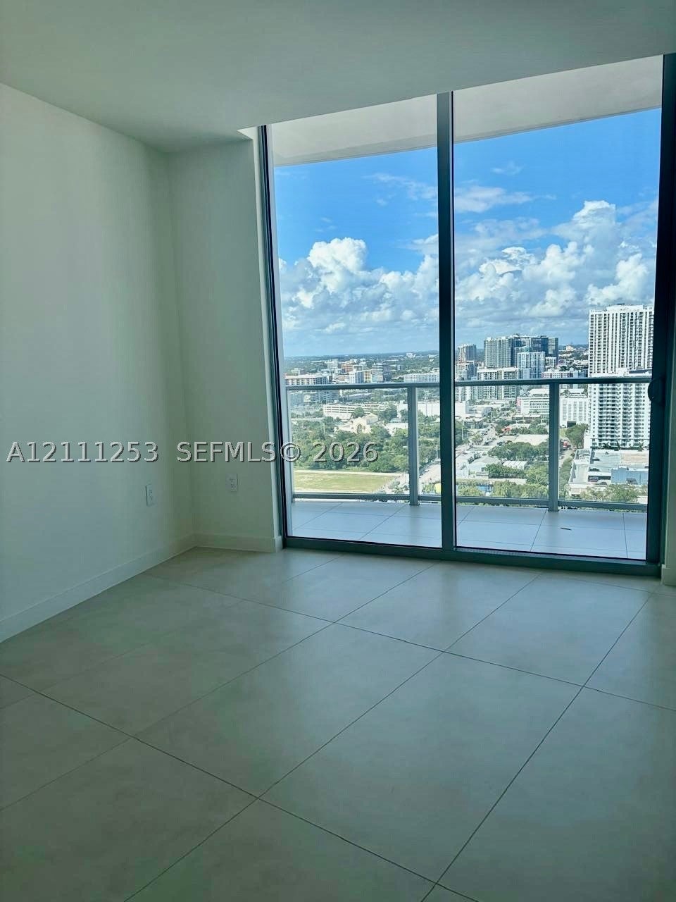 1400 Biscayne Blvd 2707