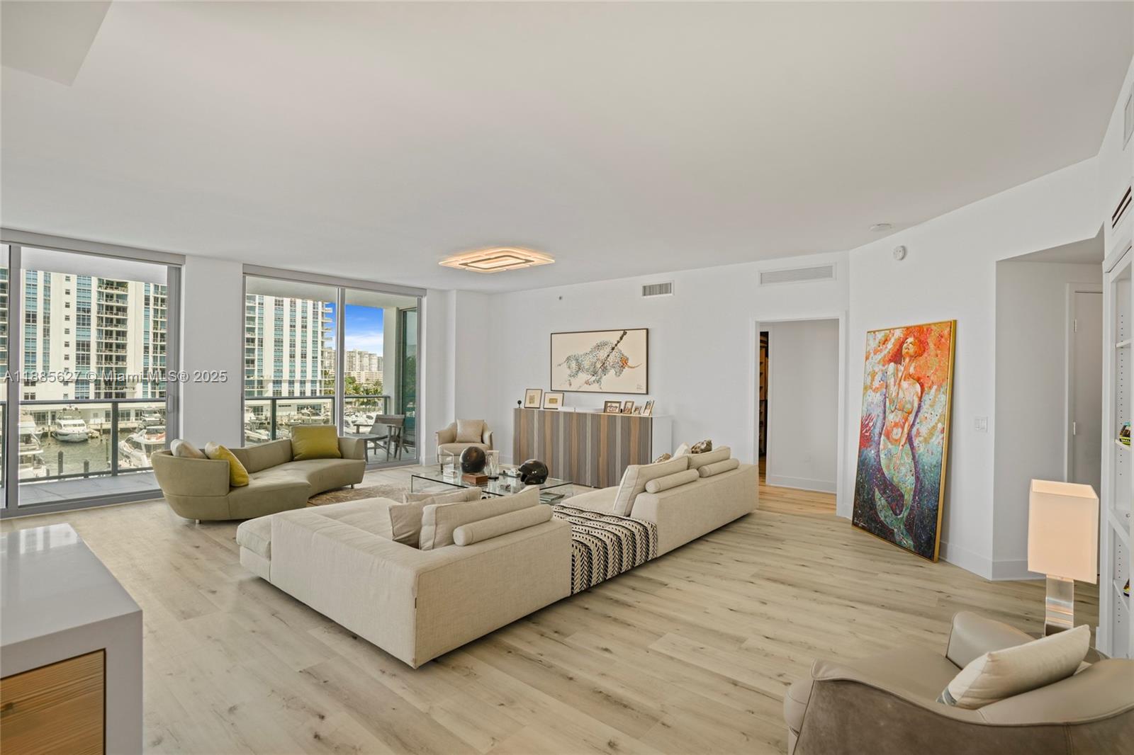 MARINA PALMS RESIDENCES S - Residential