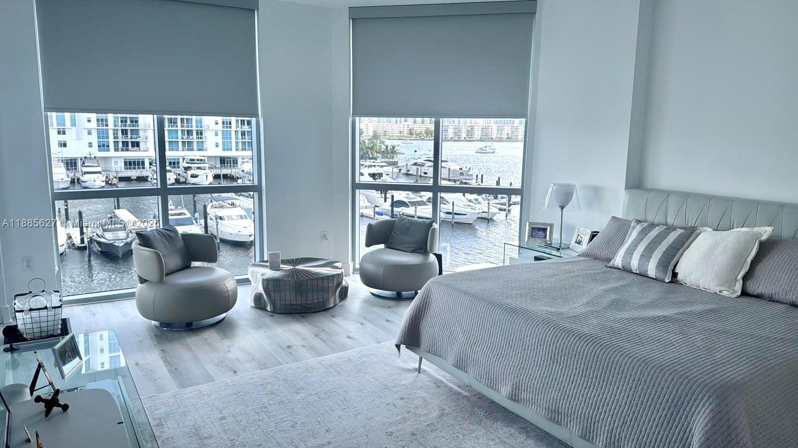 MARINA PALMS RESIDENCES S - Residential