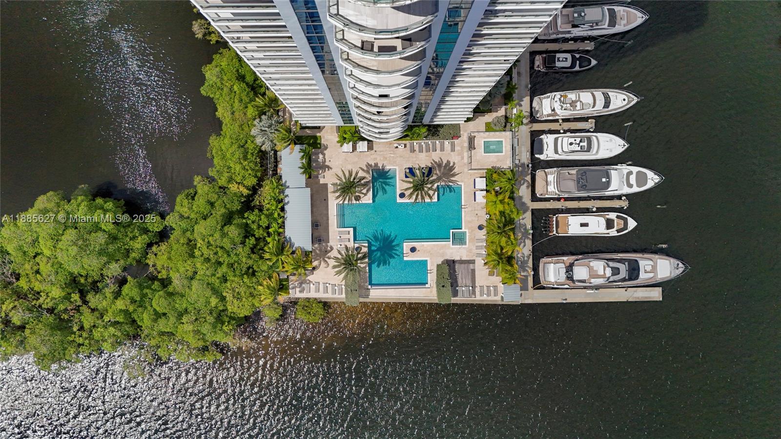 MARINA PALMS RESIDENCES S - Residential