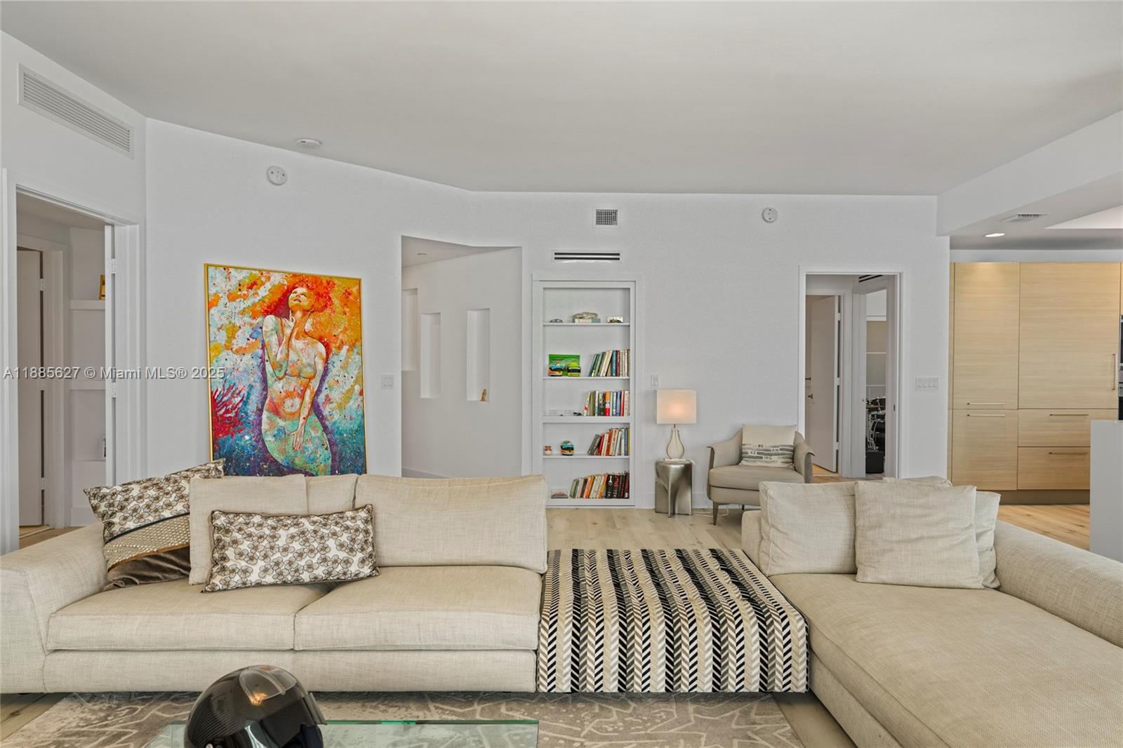 MARINA PALMS RESIDENCES S - Residential