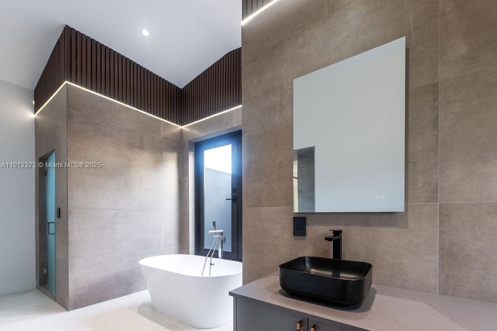 EL PUNTO - Residential