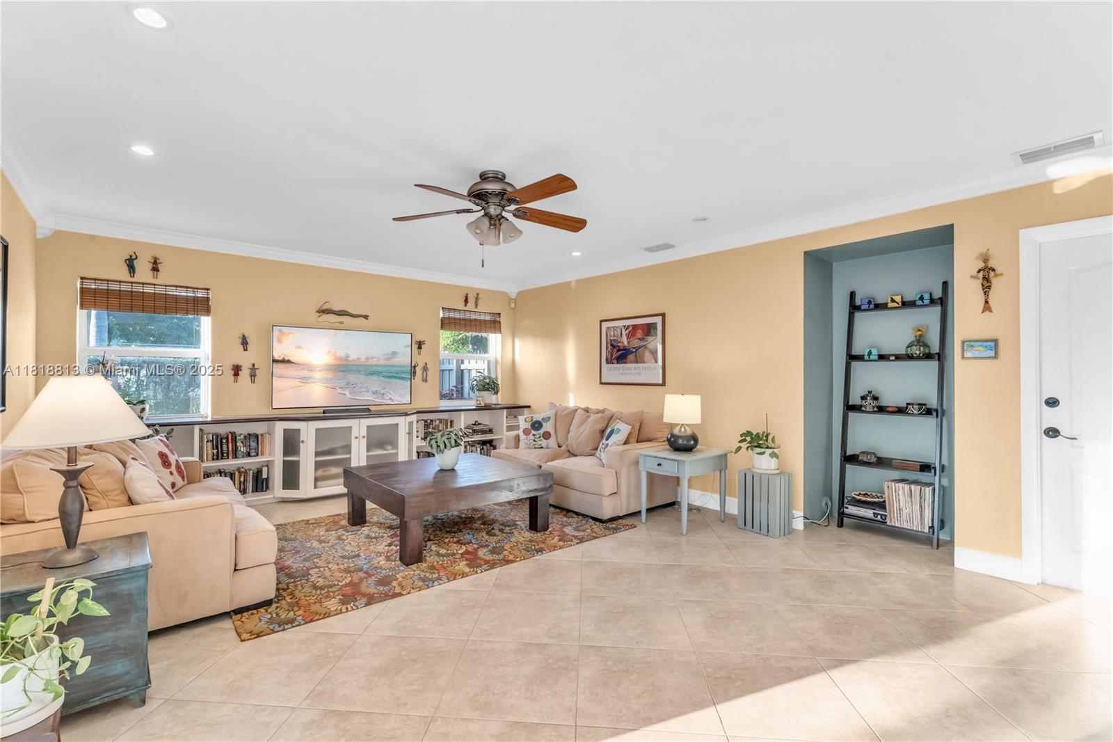 COUNTRY SQUIRE MANOR SEC - Residential Lease