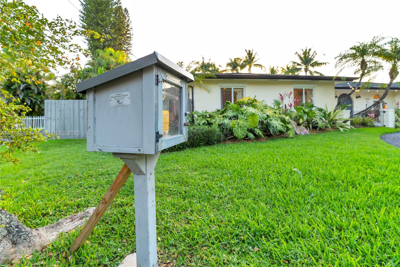 COUNTRY SQUIRE MANOR SEC - Residential Lease