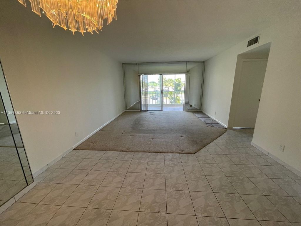Photo of 3800 Hillcrest Dr #219, Hollywood, FL 33021 (MLS # A11388883)