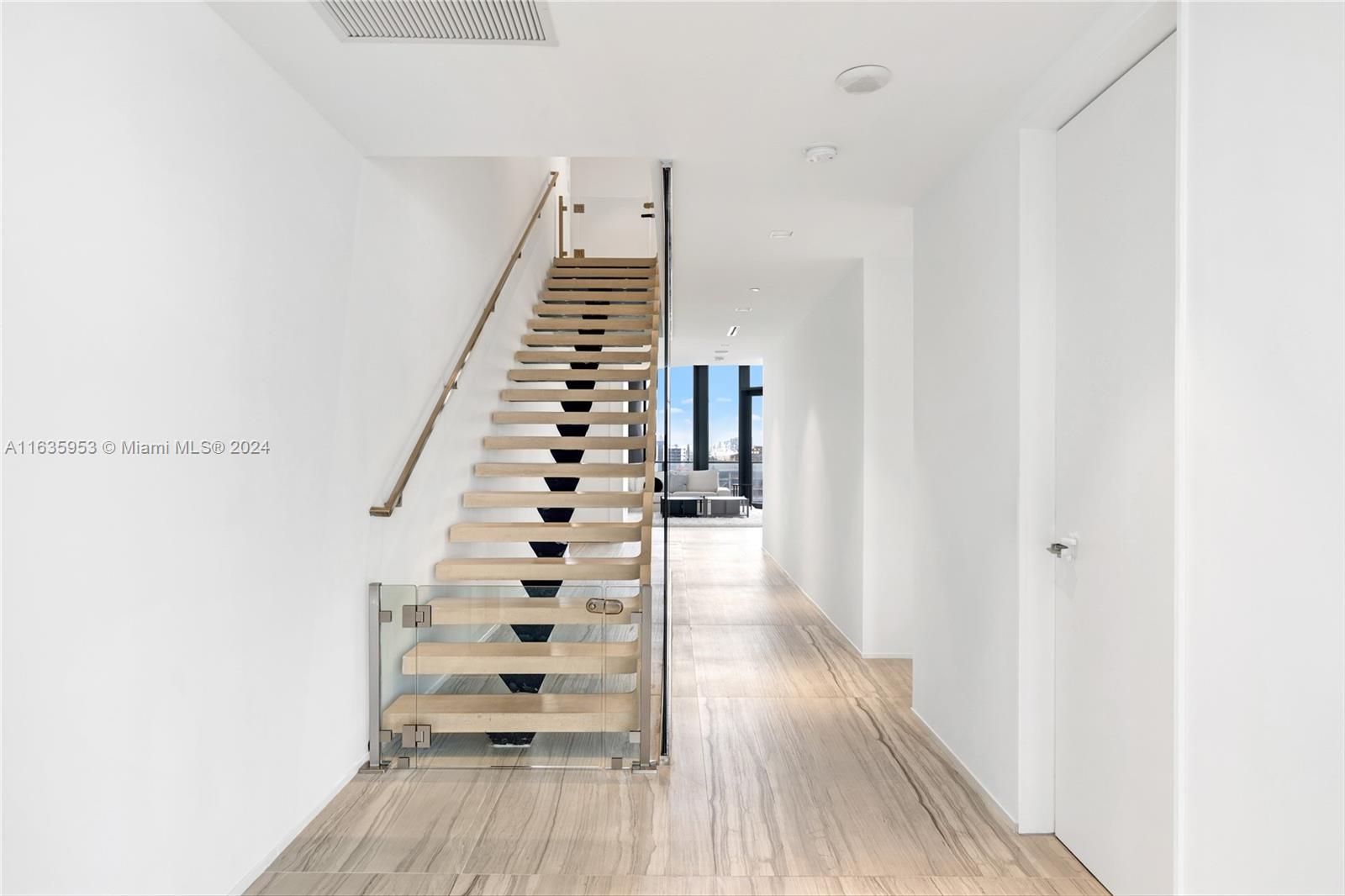 ONE THOUSAND MUSEUM CONDO - Residential