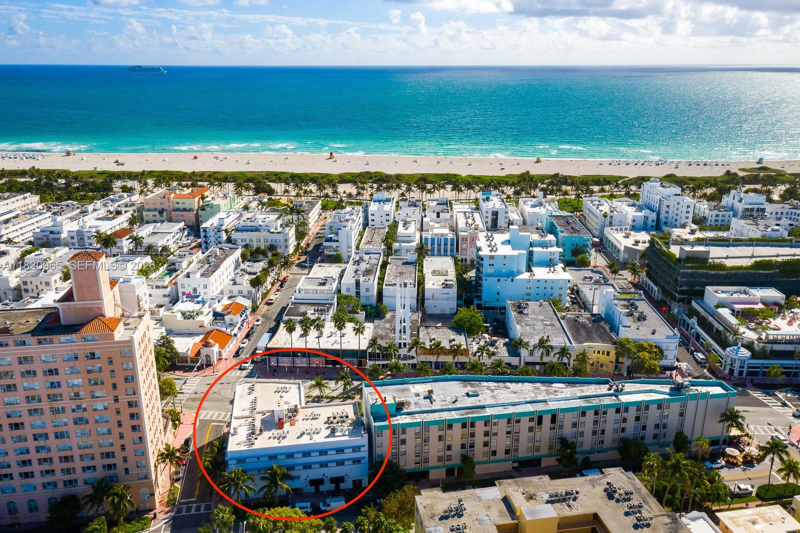 ROYAL SOUTH BEACH CONDO - Commercial Sale