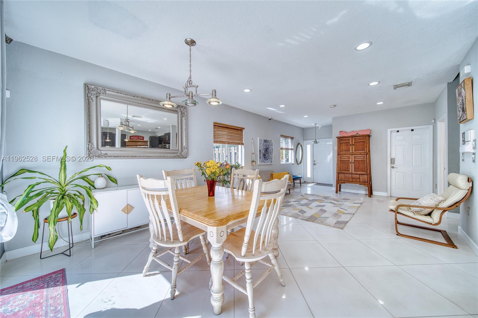 FERNANDOS PLACE - Residential