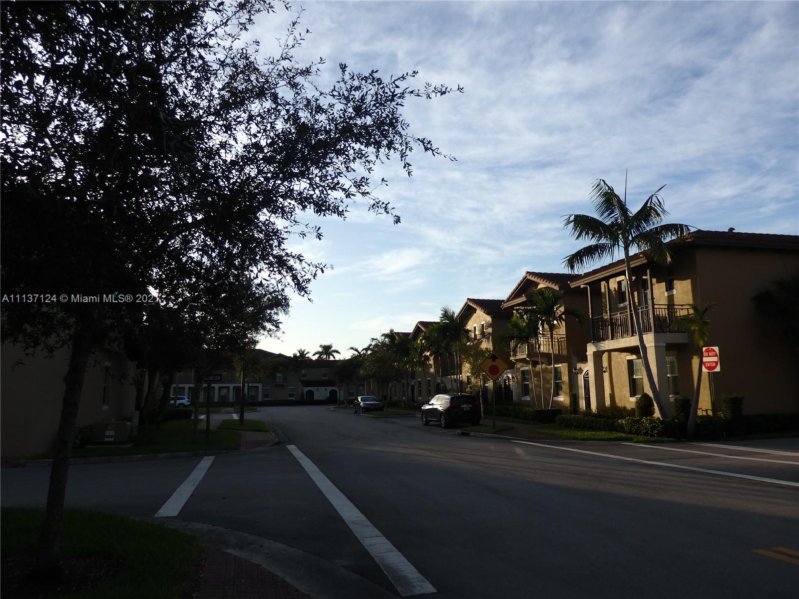 MEADOW PINES - Residential Lease