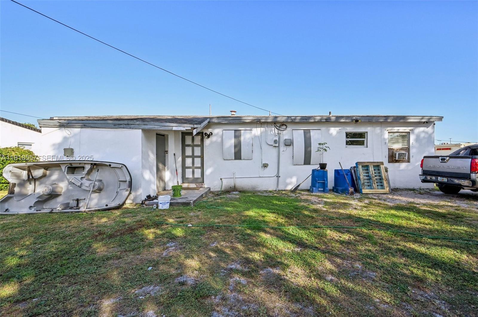 GOLDEN HIGHLANDS EST - Residential