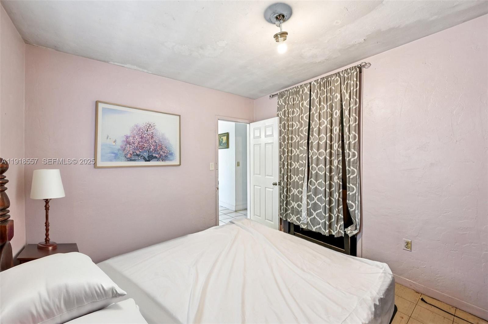 GOLDEN HIGHLANDS EST - Residential