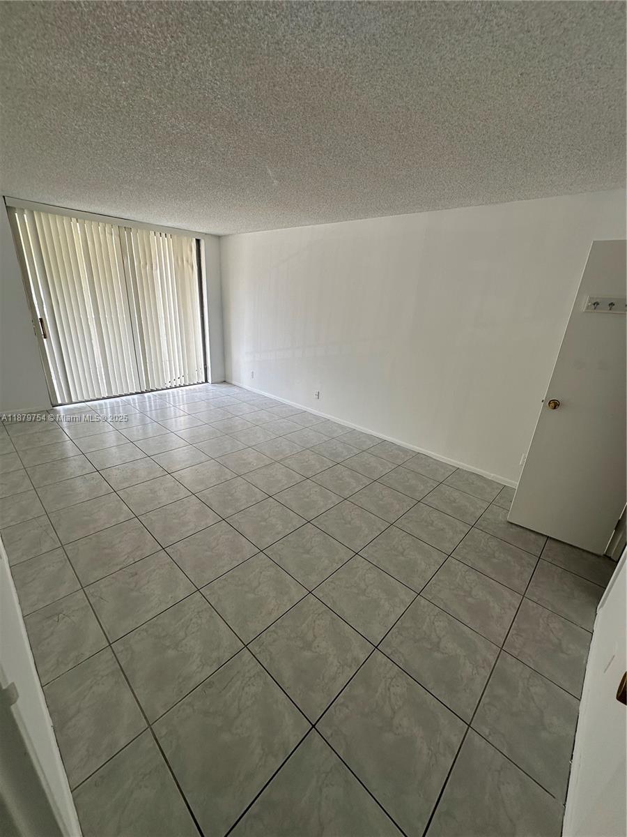 DESOTO PARK NORTH CONDO - Residential Lease