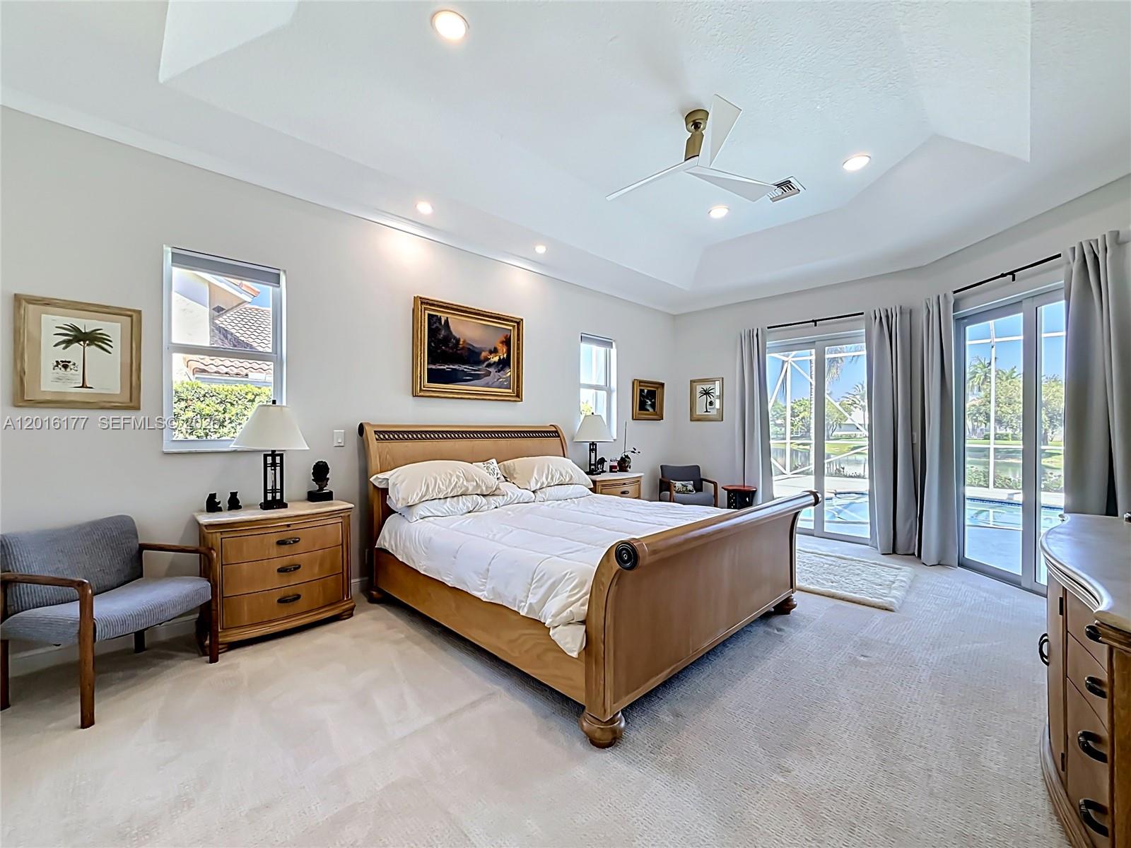 KENSINGTON - Residential