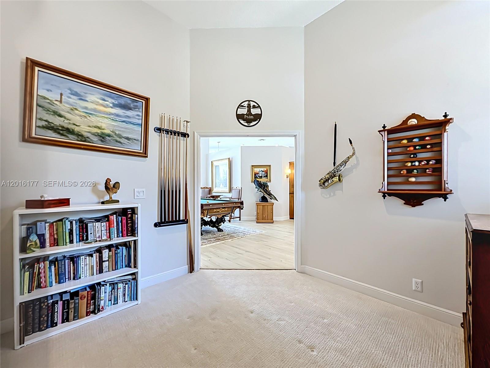 KENSINGTON - Residential