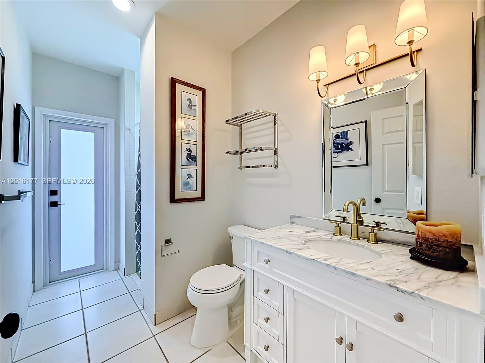 KENSINGTON - Residential