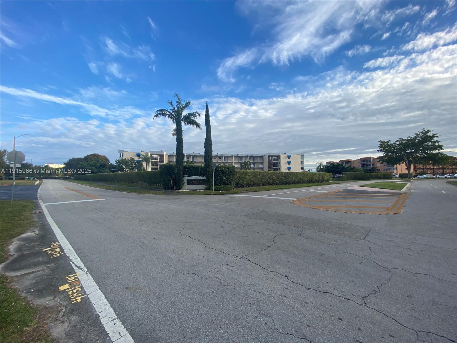 QUAIL RUN OF SUNRISE - Residential