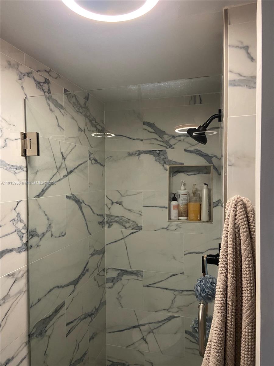 QUAIL RUN OF SUNRISE - Residential