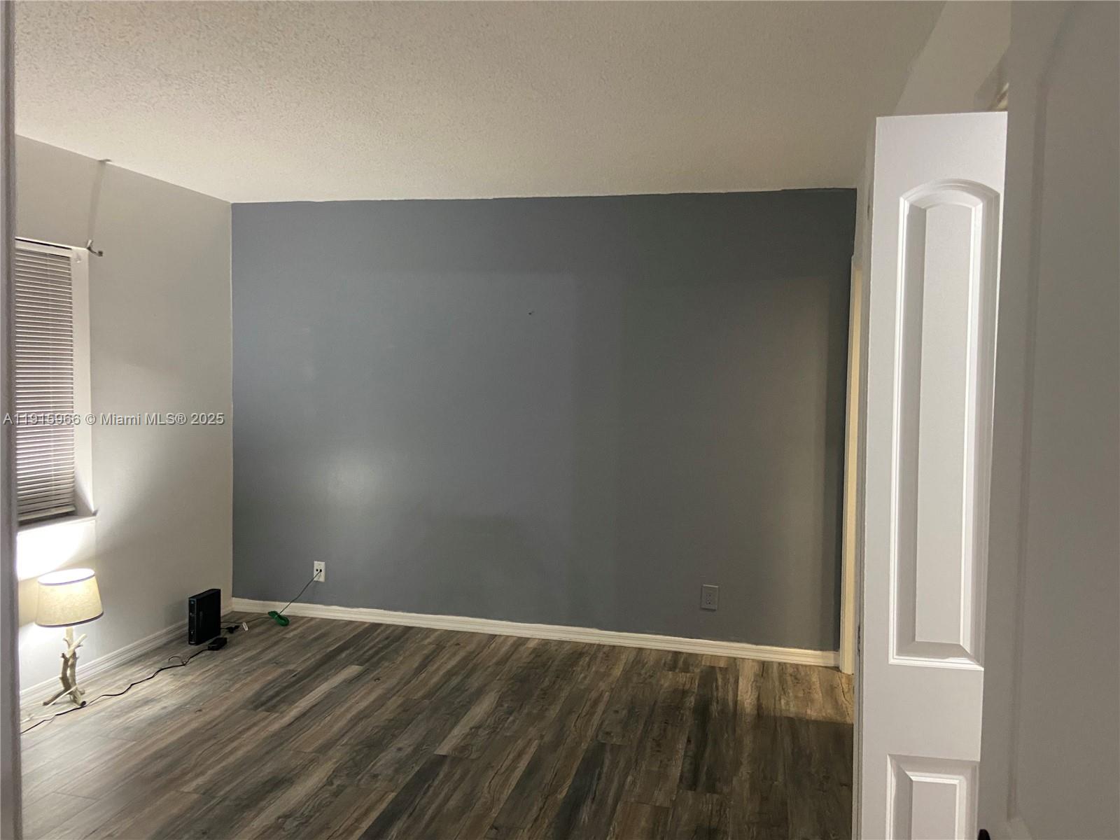 QUAIL RUN OF SUNRISE - Residential