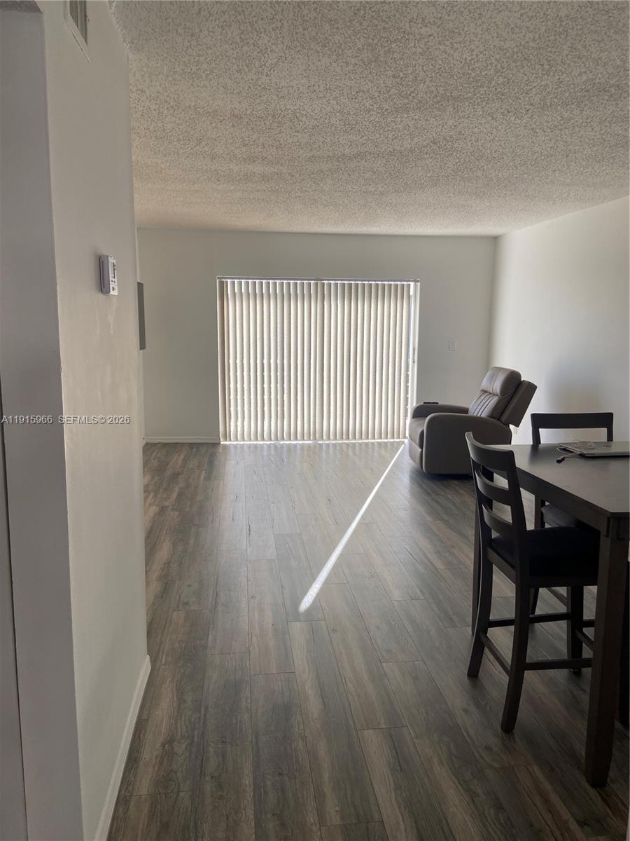 QUAIL RUN OF SUNRISE - Residential