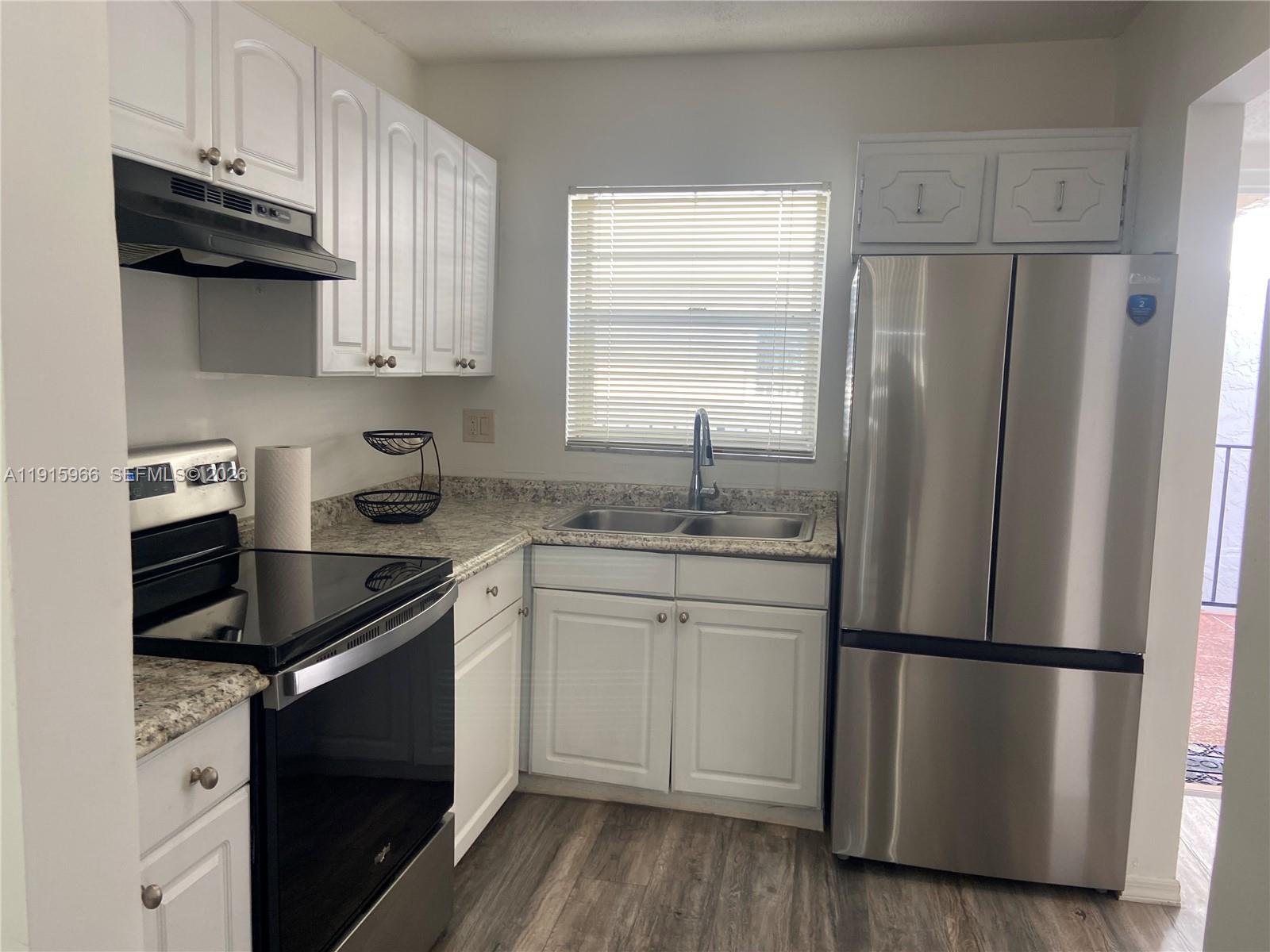 QUAIL RUN OF SUNRISE - Residential