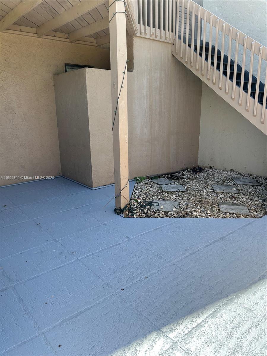 LAKE PLACE CONDO - Residential Lease