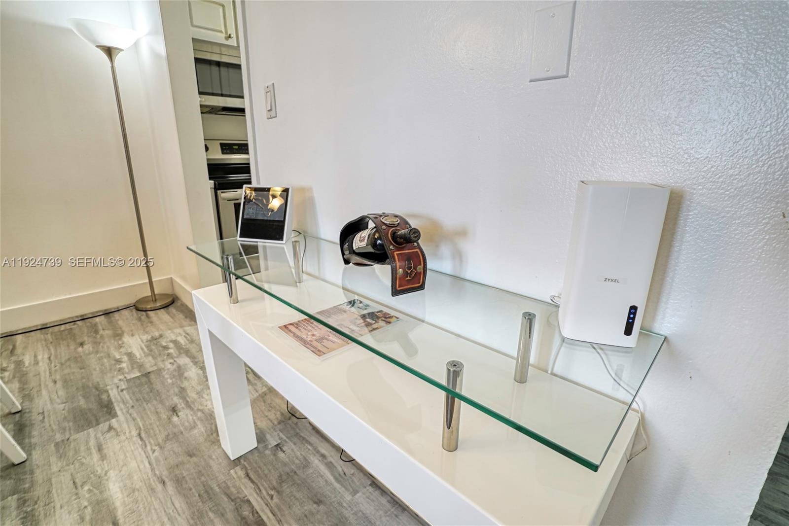 THE ALEXANDER CONDO - Residential