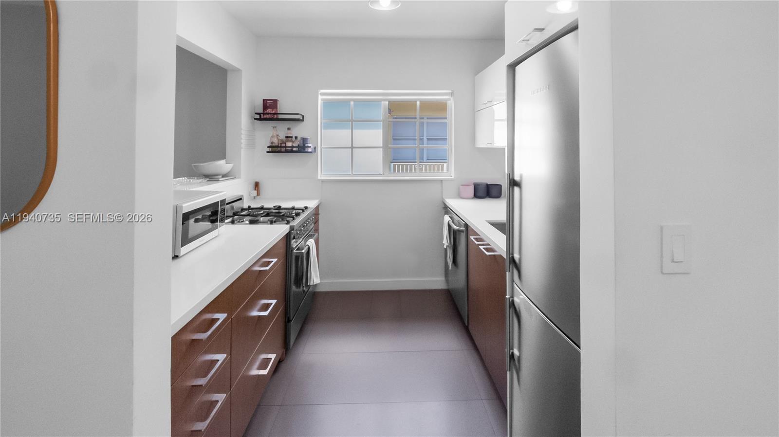 645 MICHIGAN AVE CONDO - Residential