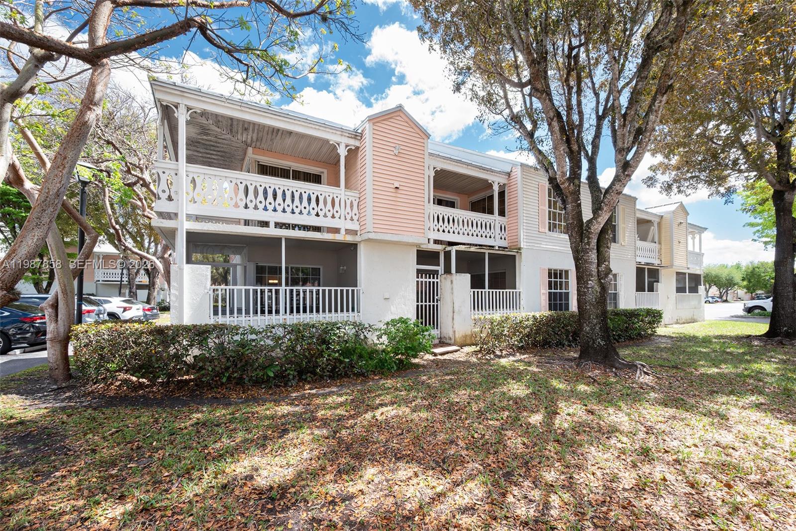 MAHOGANY KEY CONDO #3 - Residential Lease