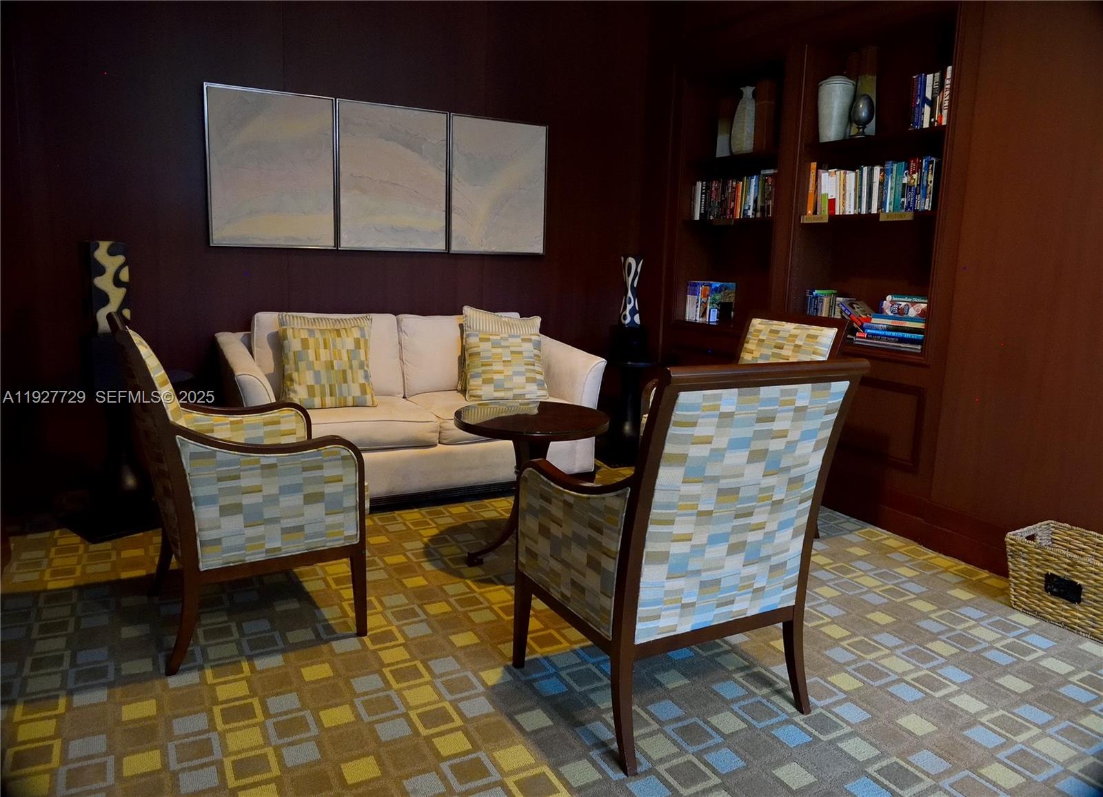 WATERGARDEN CONDO - Residential Lease