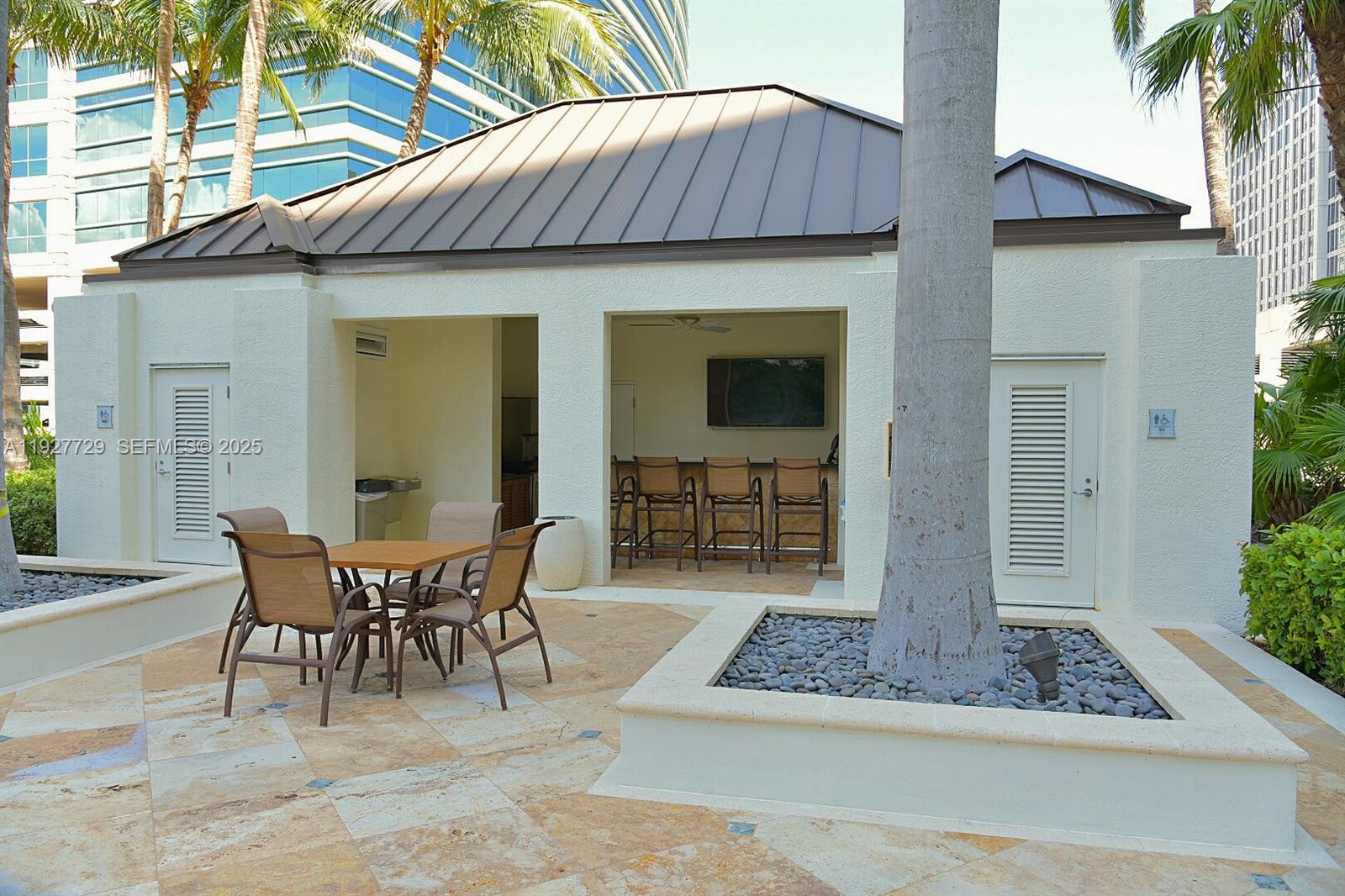 WATERGARDEN CONDO - Residential Lease