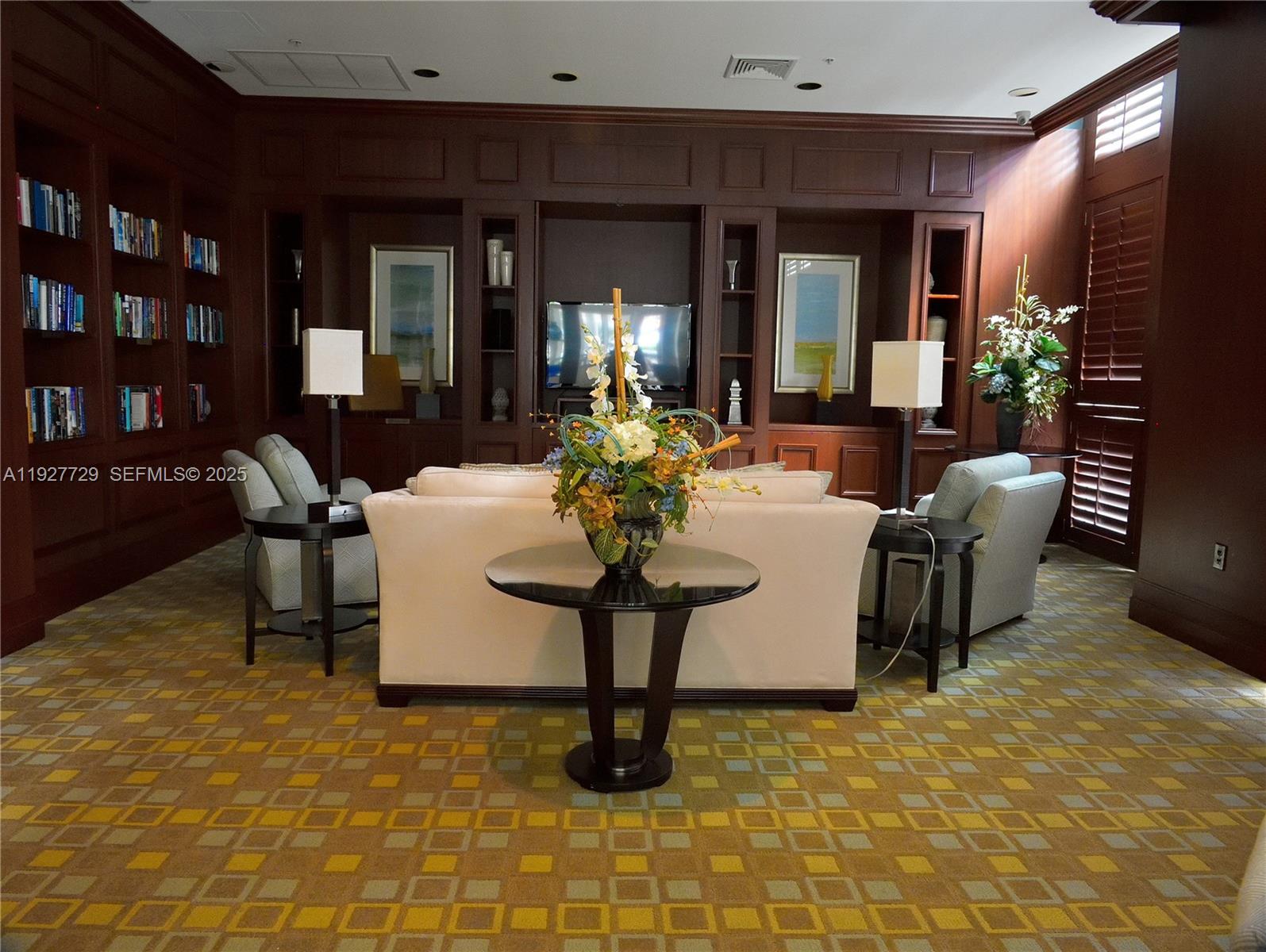 WATERGARDEN CONDO - Residential Lease