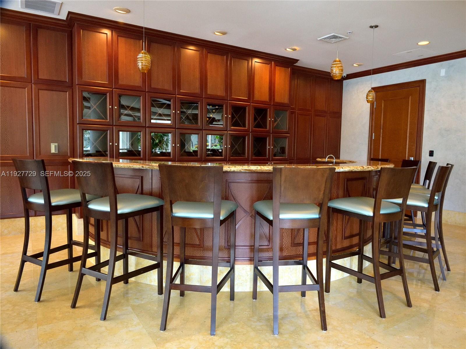 WATERGARDEN CONDO - Residential Lease