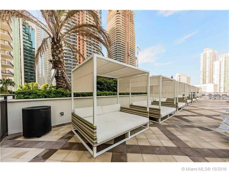 9 AT MARY BRICKELL VILLAG - Residential Lease