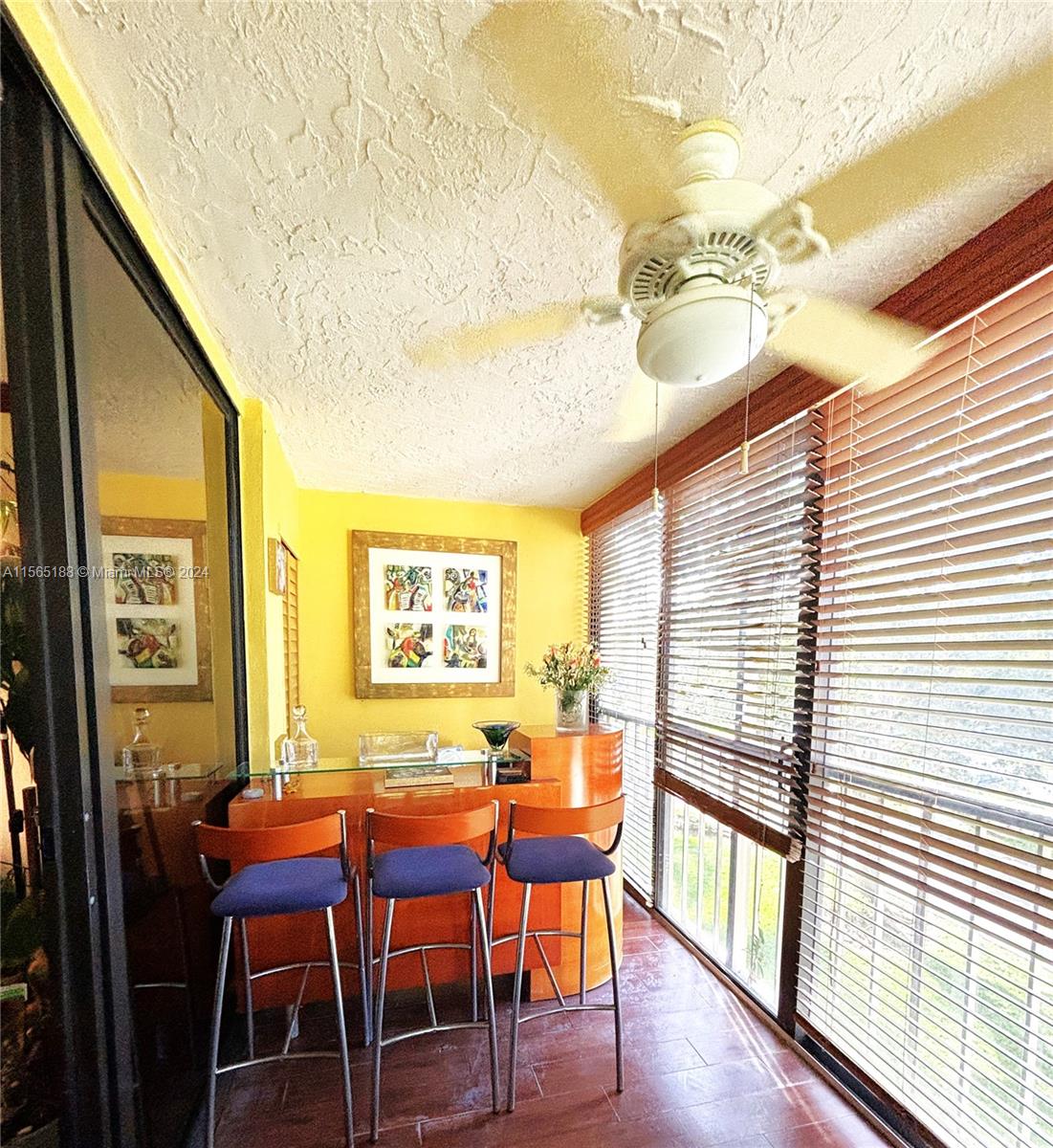 BLDG 6 OF COUNTRY CLUB AP - Residential