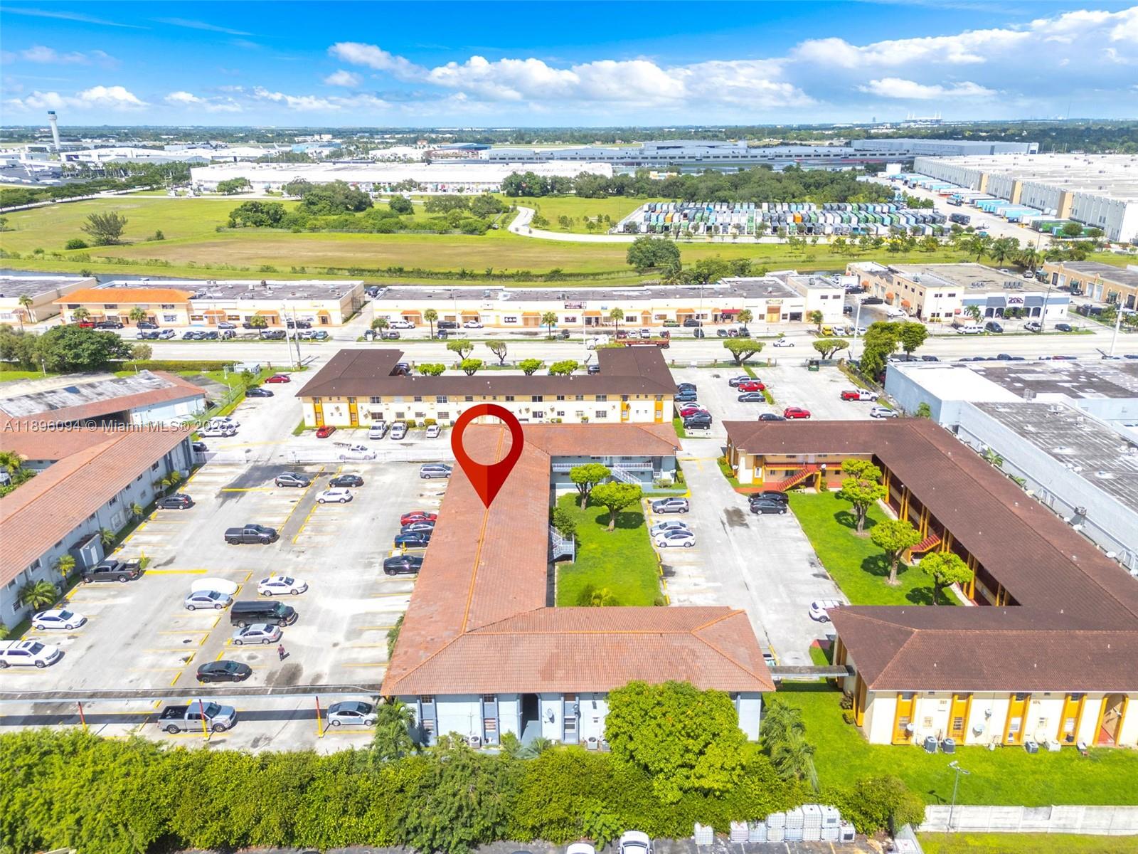 VILLA BISCAYA JARDINES CO - Residential