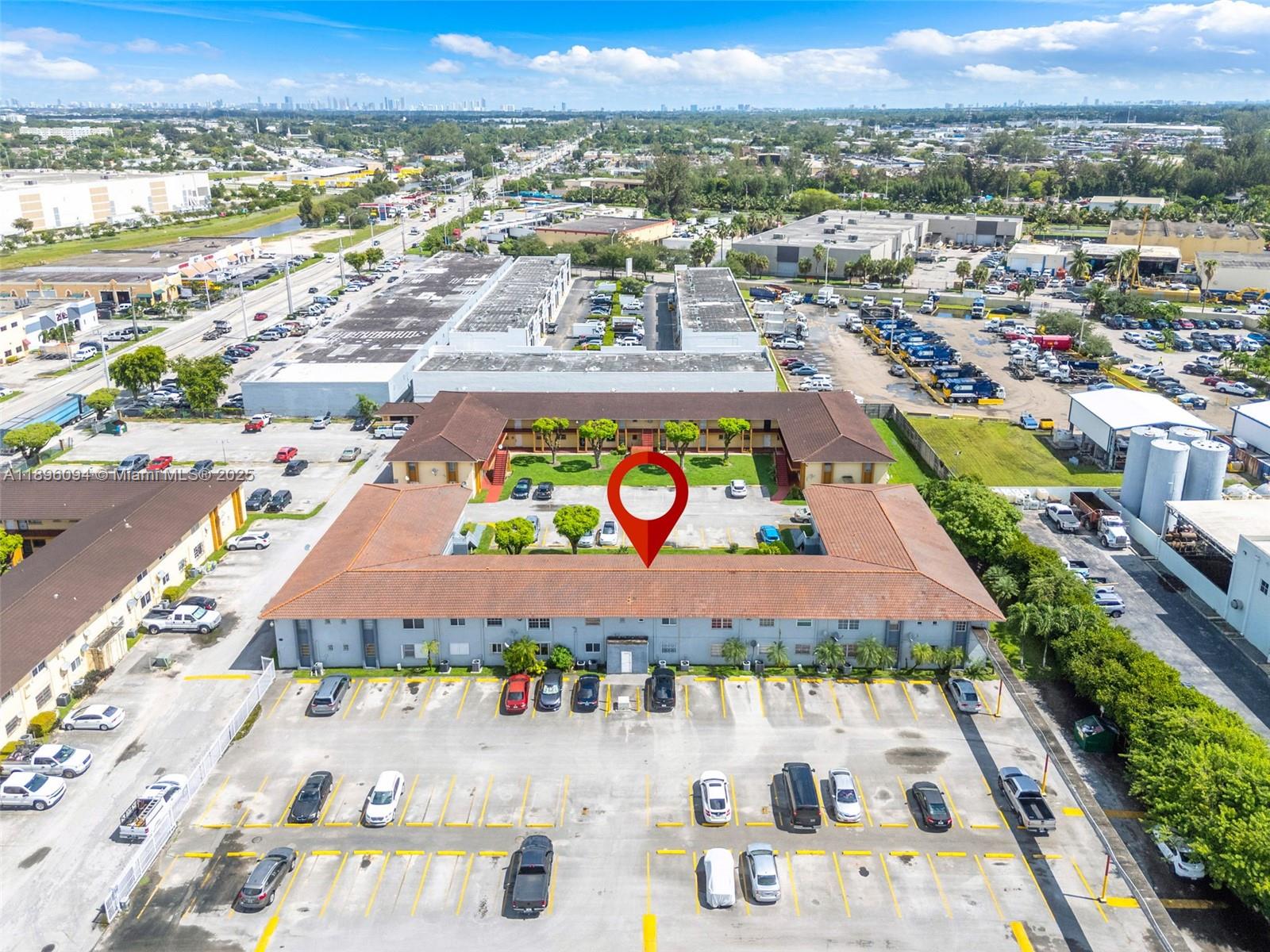 VILLA BISCAYA JARDINES CO - Residential