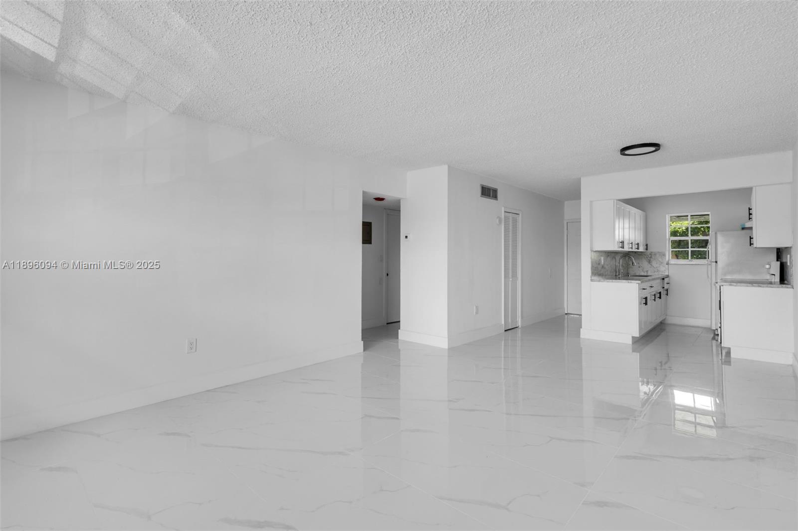 View photos, virtual tours, details... 4050 NW 135th St 21-11