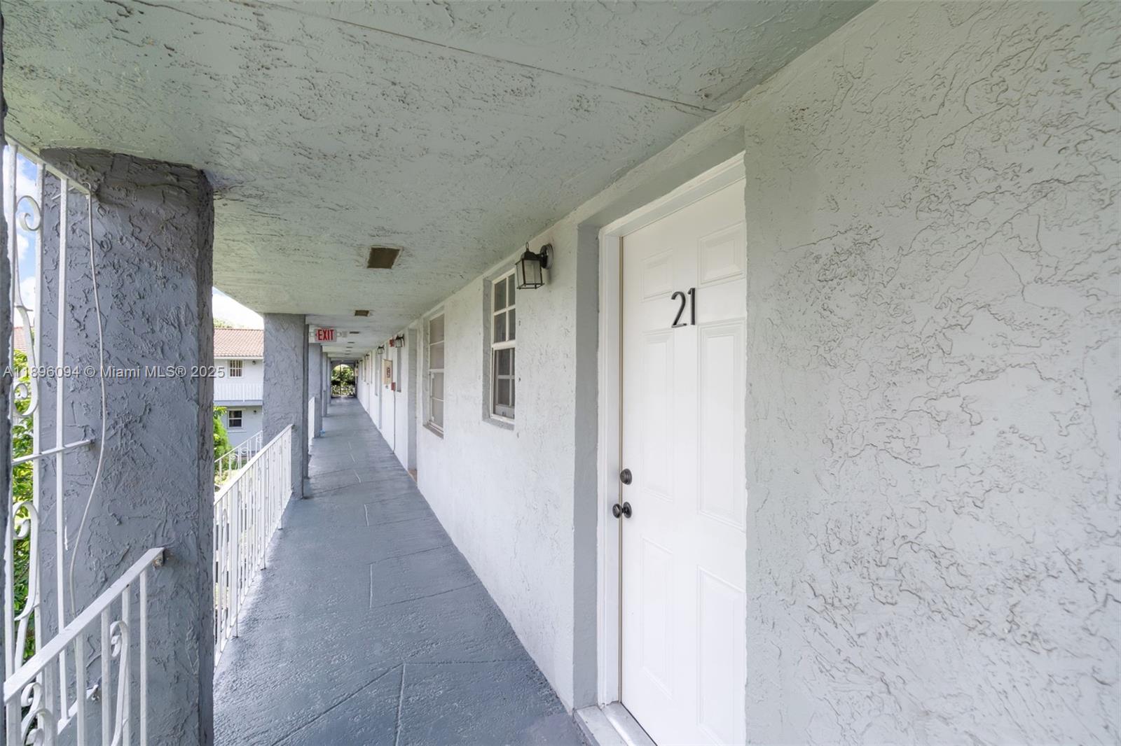 View photos, virtual tours, details... 4050 NW 135th St 21-11