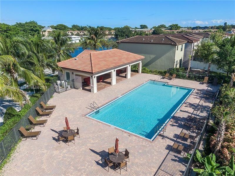 SABAL PALM BY PRESTIGE - Residential