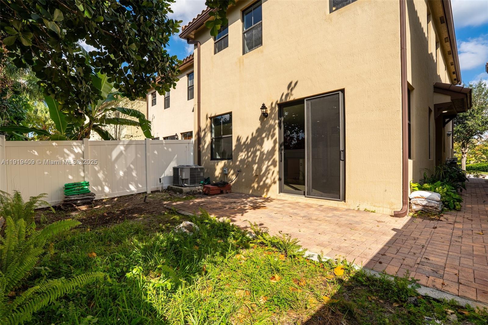 SABAL PALM BY PRESTIGE - Residential