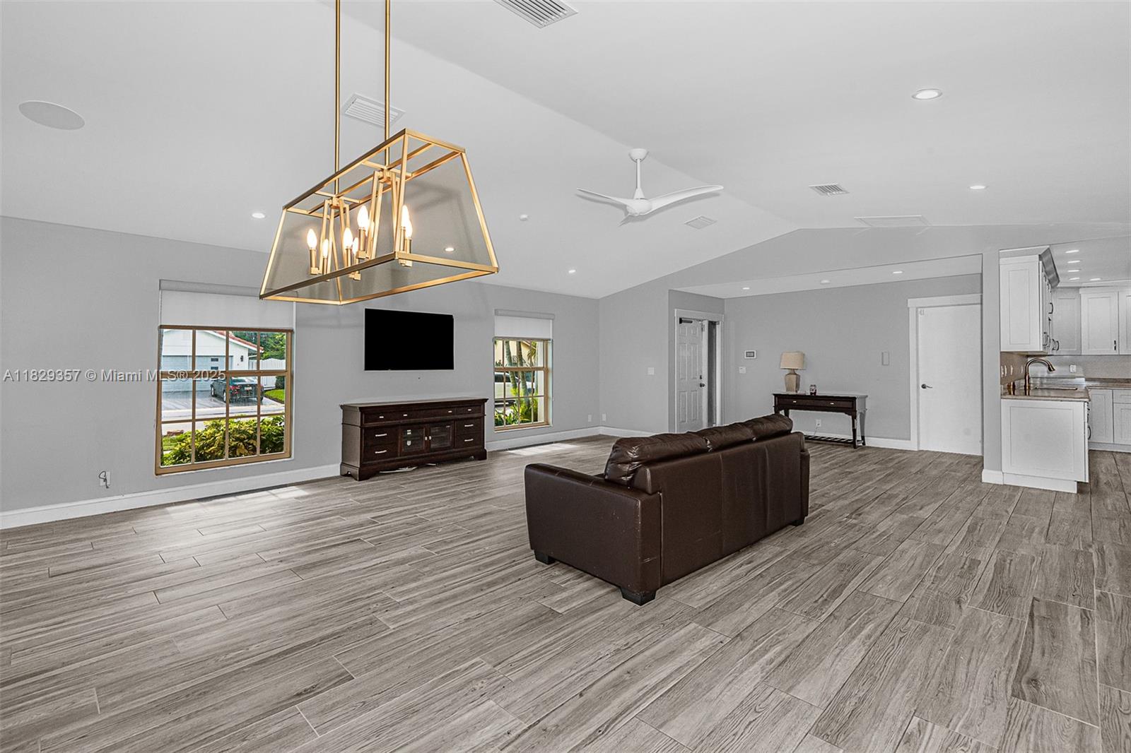 7175 NW 5th Ave