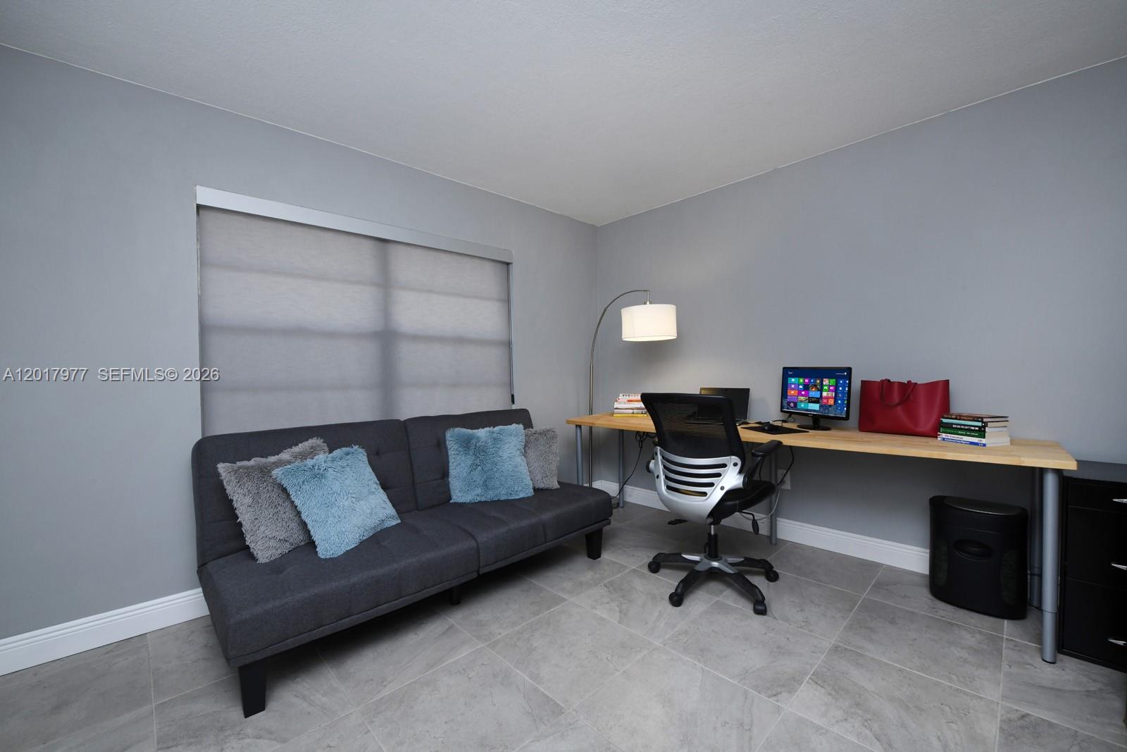 KINGS CREEK SO CONDO - Residential