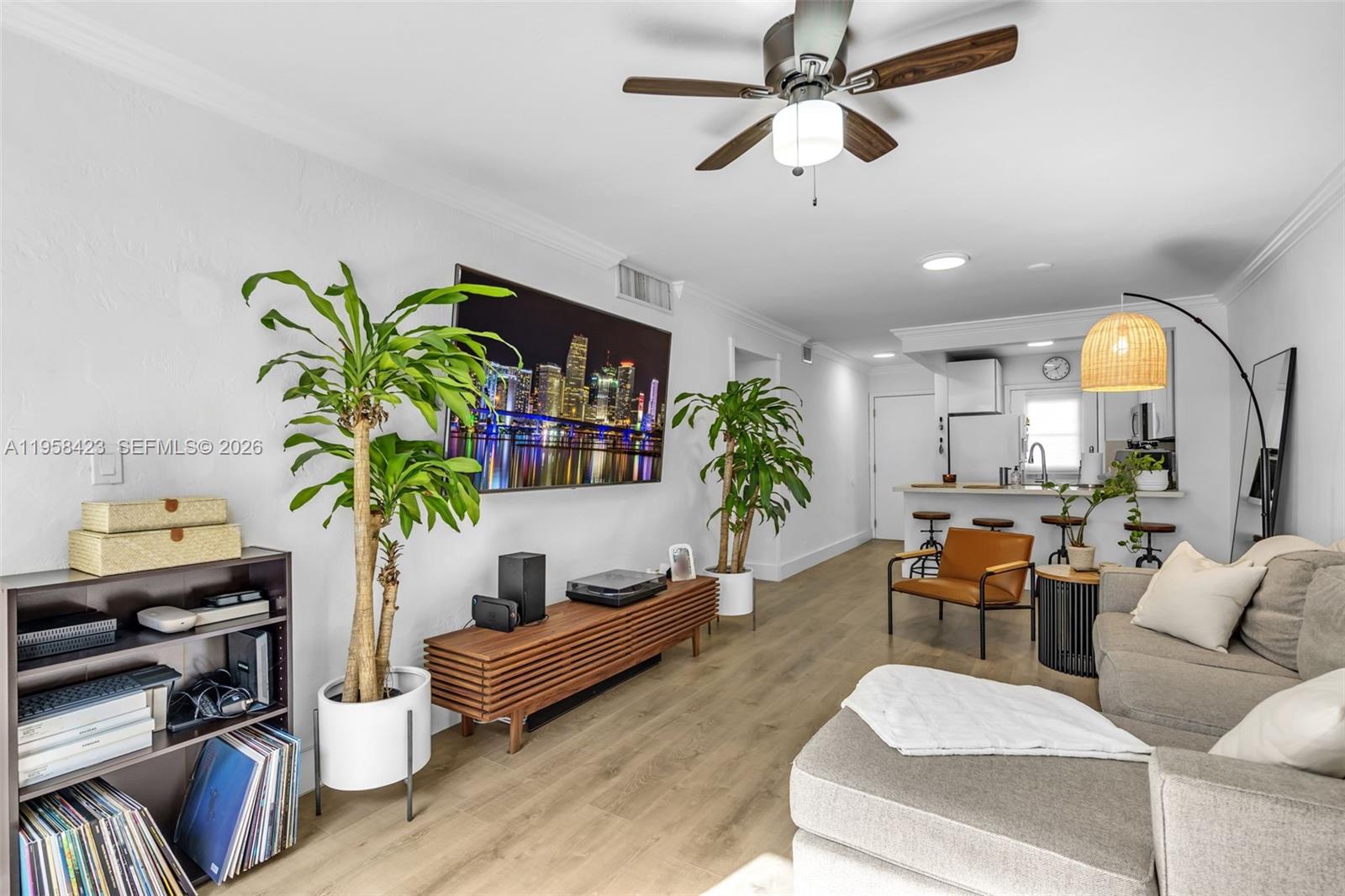 MADRID TOWERS CONDO - Residential