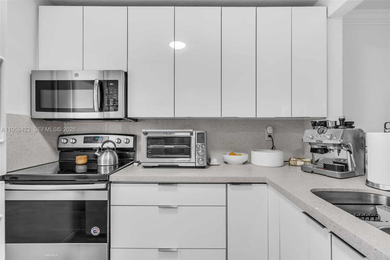 1650 S Le Jeune Rd 105