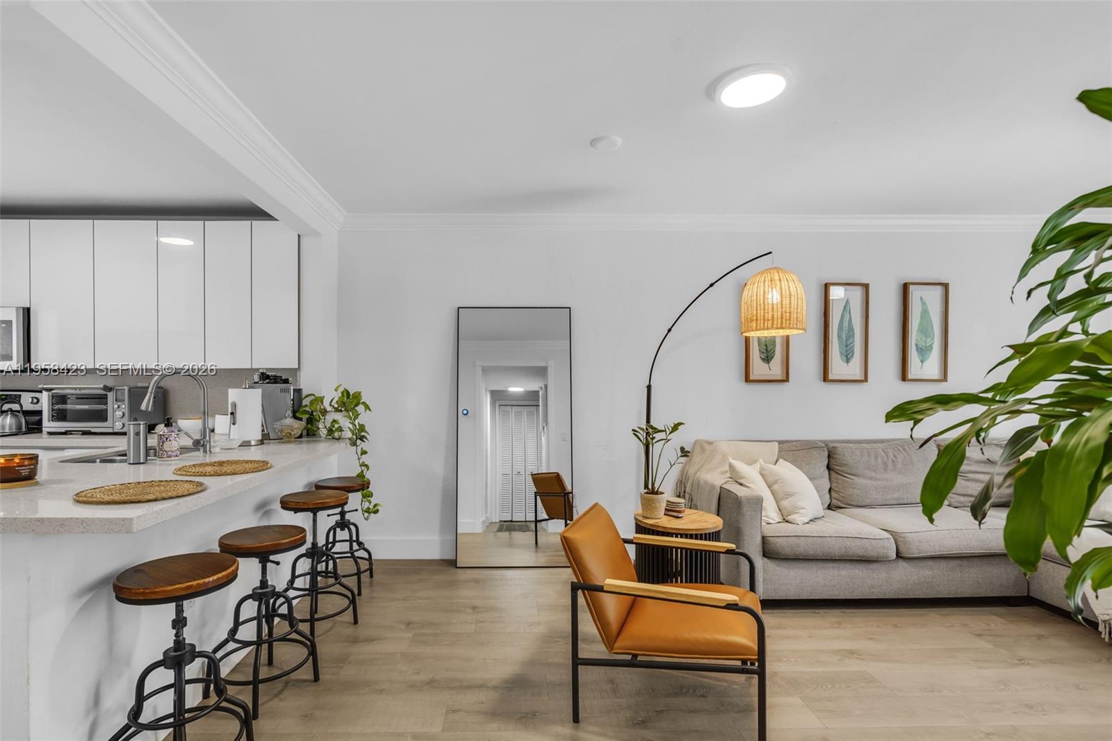 MADRID TOWERS CONDO - Residential