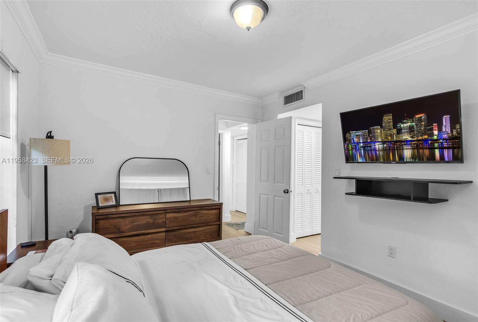 MADRID TOWERS CONDO - Residential