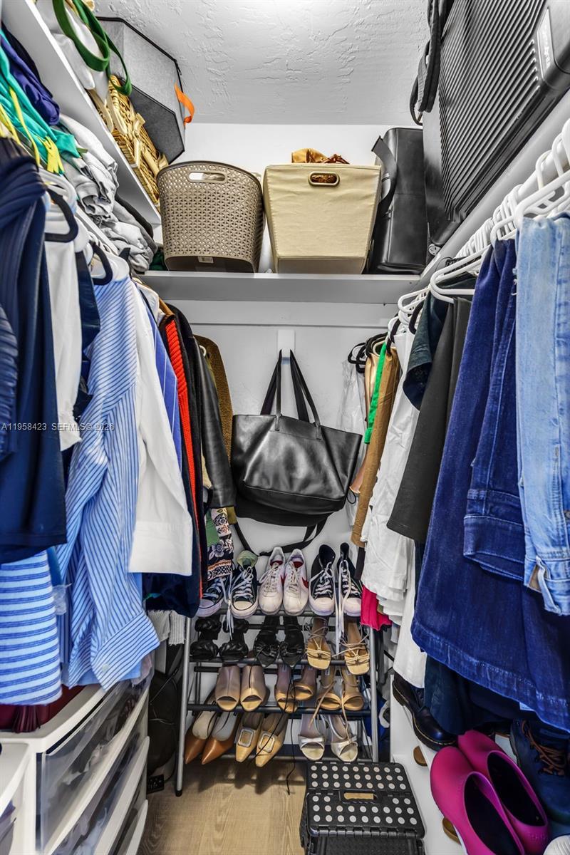 MADRID TOWERS CONDO - Residential