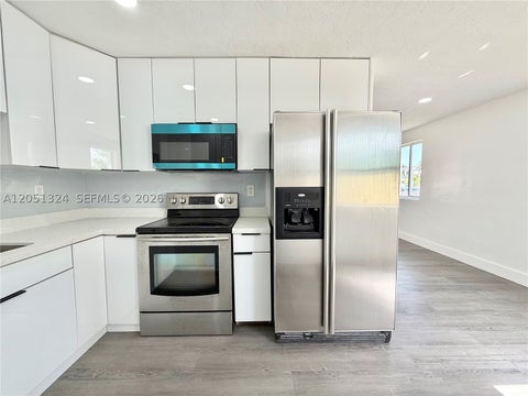 Photo of 685 SE Park Dr, Hialeah, FL 33010 (MLS # A12051324)